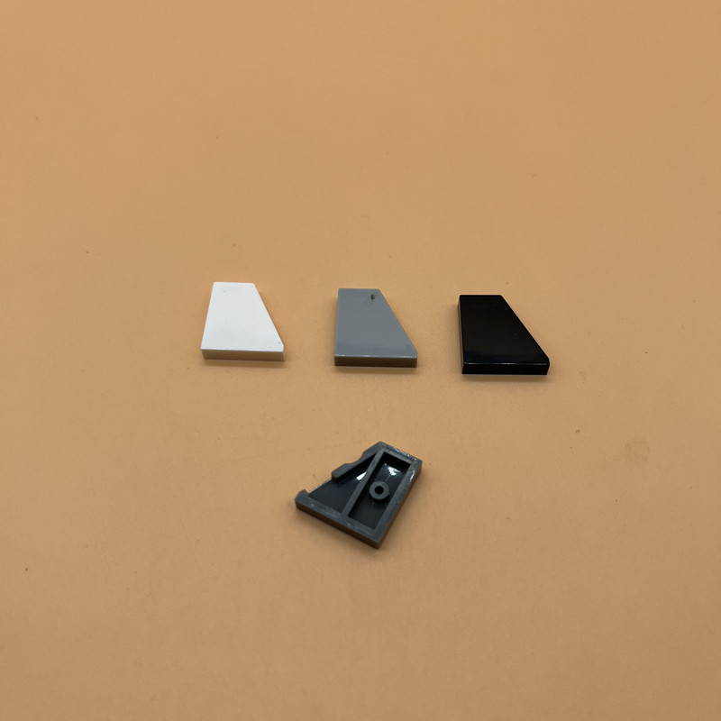 Lego Set City - Tile Wedge Plate 2x2 (27°) Right