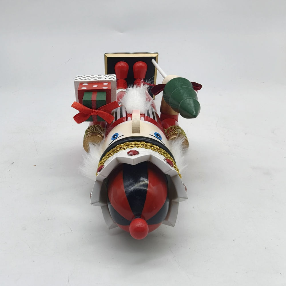 European Style Christmas Count - огляд і ціна Nutcracker Figurine