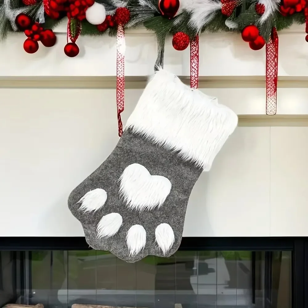 Christmas Stockings Paw Print  - огляд і ціна Christmas Stocking Hanging